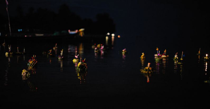 Loy Krathong - Festival of Lights in Thailand