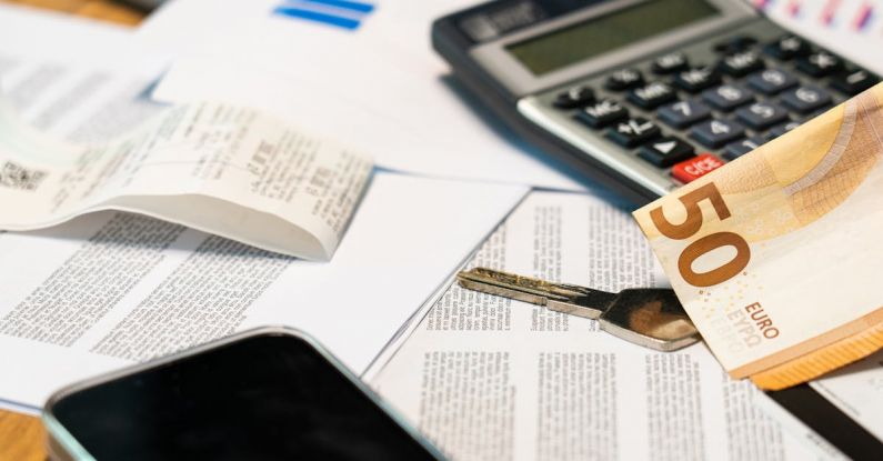 Budget Stays - money